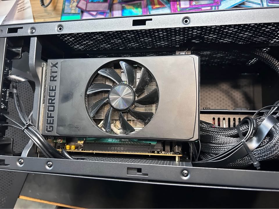 Mini-ITX Battlefield Ready build angle view