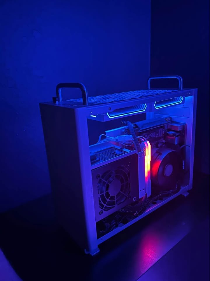 Compact Mini-ITX PC with RTX 3060