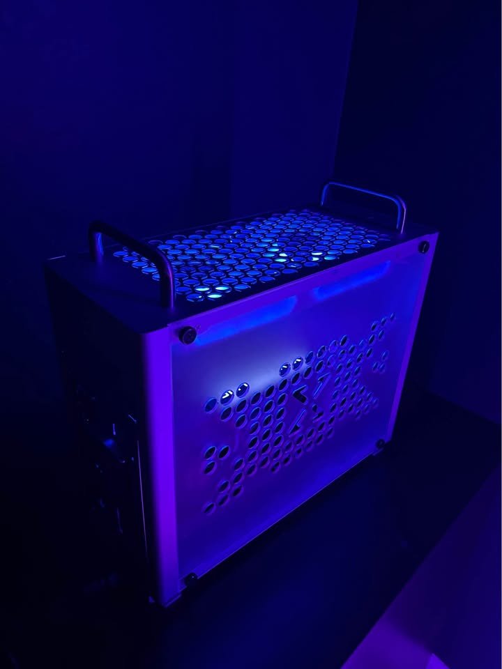 RTX 3060 Mini-ITX build with RGB lighting